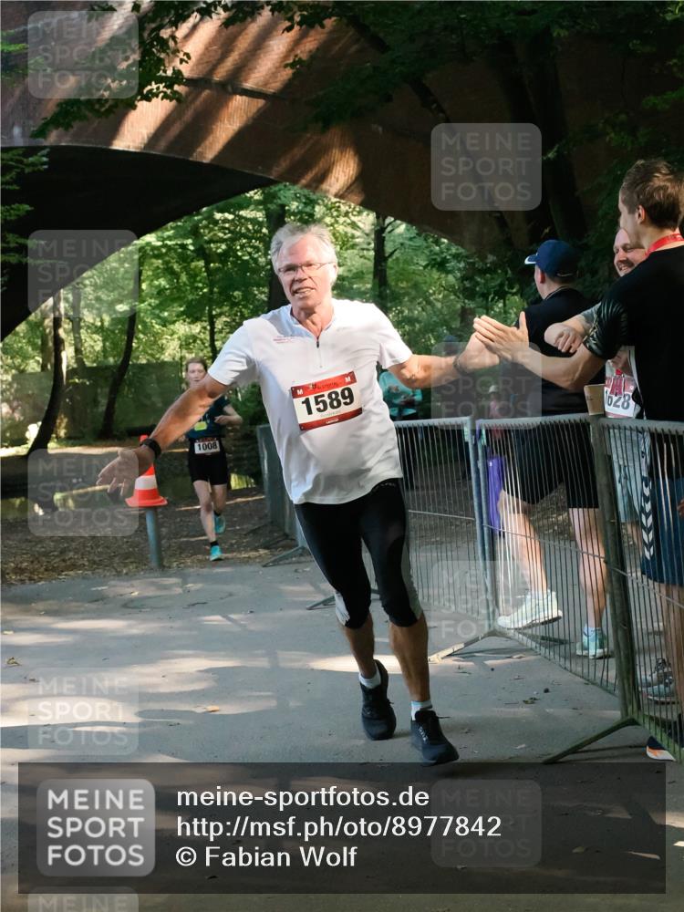 28.09.2025 - 33. Volkslauf durch das schöne Alstertal Fabian Wolf http://msf.ph/oto/8977842 28.09.2025 11:45:59 Laufen 1008, 1589, 1628 meine-sportfotos.de