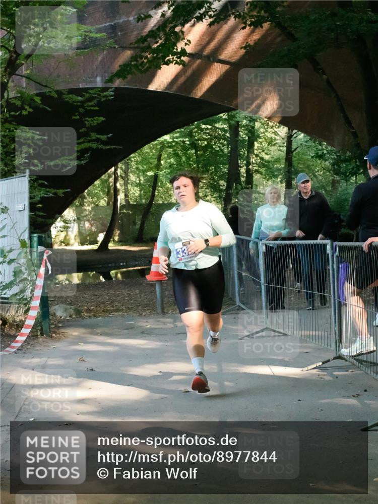 28.09.2025 - 33. Volkslauf durch das schöne Alstertal Fabian Wolf http://msf.ph/oto/8977844 28.09.2025 11:46:10 Laufen  meine-sportfotos.de
