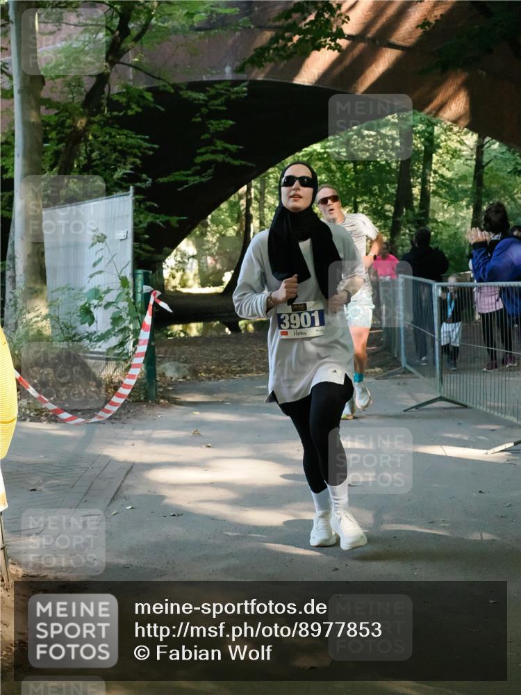 28.09.2025 - 33. Volkslauf durch das schöne Alstertal Fabian Wolf http://msf.ph/oto/8977853 28.09.2025 11:46:39 Laufen 3901 meine-sportfotos.de