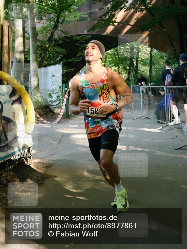 28.09.2025 - 33. Volkslauf durch das schöne Alstertal Fabian Wolf http://msf.ph/oto/8977861 28.09.2025 11:47:23 Laufen 158 meine-sportfotos.de