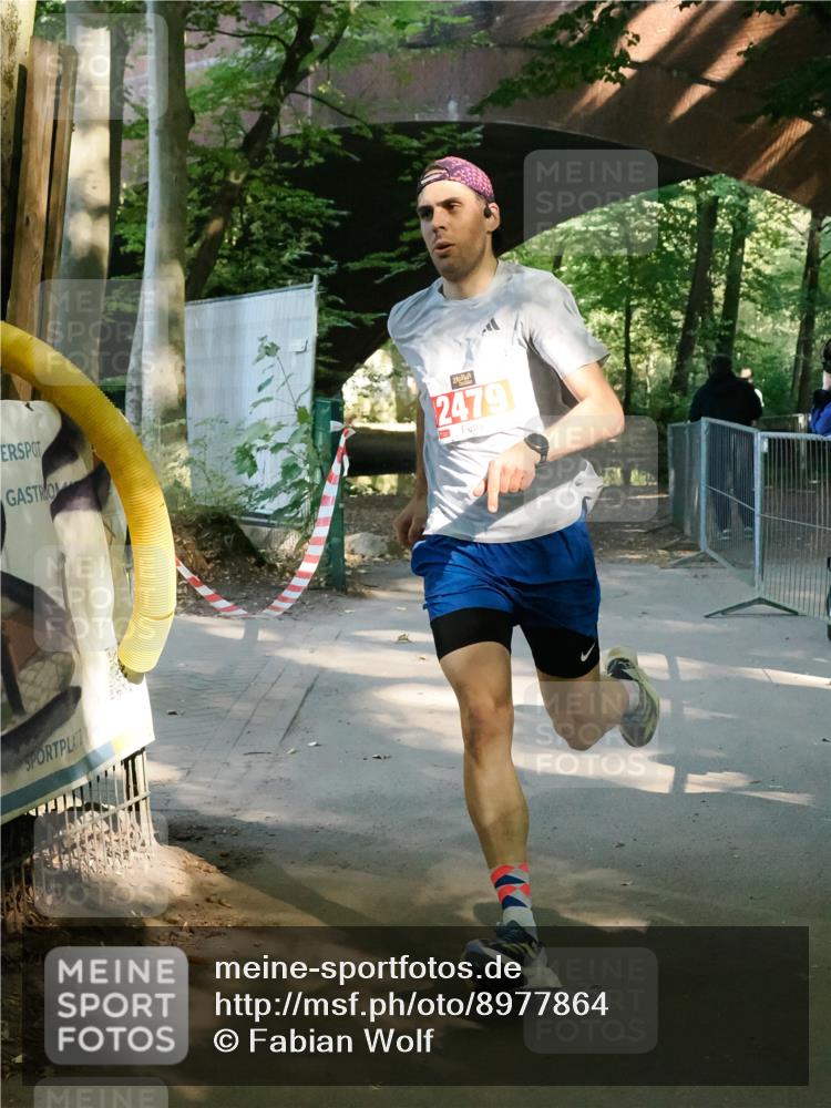 28.09.2025 - 33. Volkslauf durch das schöne Alstertal Fabian Wolf http://msf.ph/oto/8977864 28.09.2025 11:48:02 Laufen 2479 meine-sportfotos.de