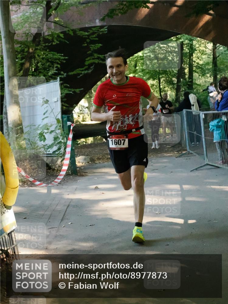 28.09.2025 - 33. Volkslauf durch das schöne Alstertal Fabian Wolf http://msf.ph/oto/8977873 28.09.2025 11:48:37 Laufen 1607 meine-sportfotos.de