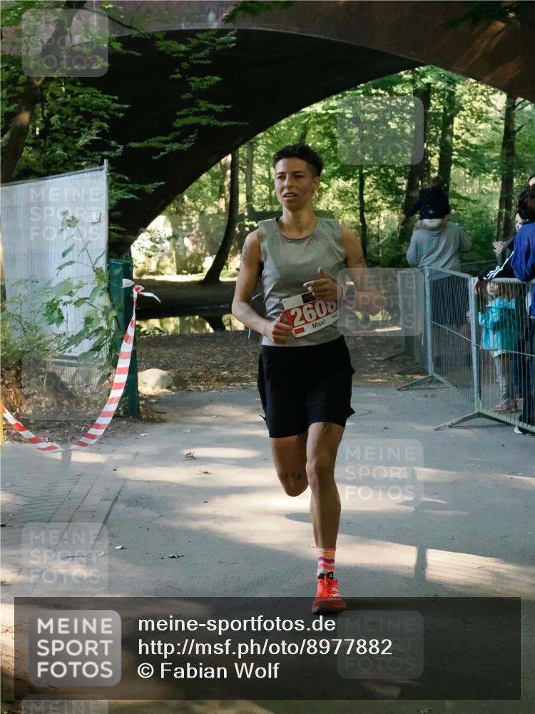 28.09.2025 - 33. Volkslauf durch das schöne Alstertal Fabian Wolf http://msf.ph/oto/8977882 28.09.2025 11:49:13 Laufen 2600 meine-sportfotos.de