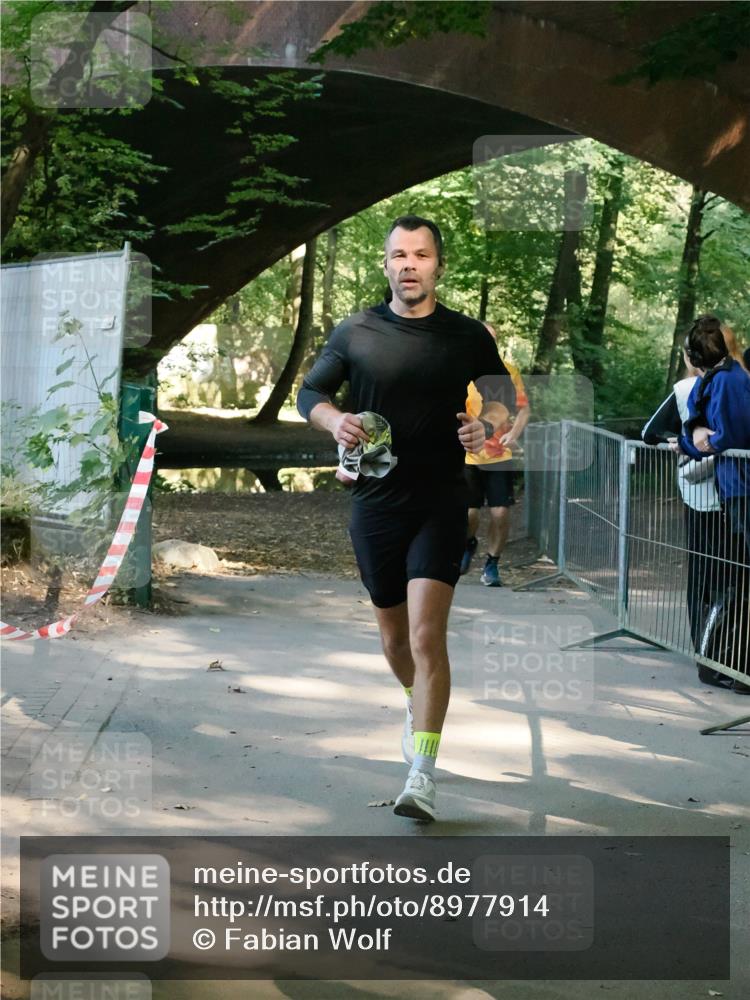 28.09.2025 - 33. Volkslauf durch das schöne Alstertal Fabian Wolf http://msf.ph/oto/8977914 28.09.2025 11:52:29 Laufen  meine-sportfotos.de