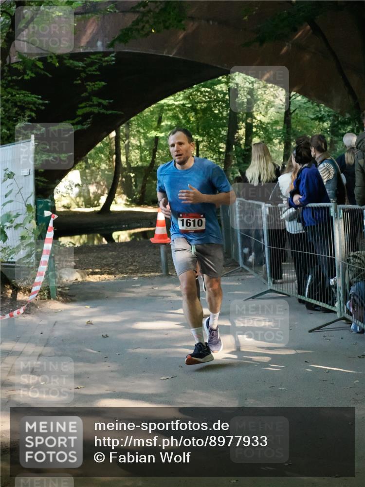 28.09.2025 - 33. Volkslauf durch das schöne Alstertal Fabian Wolf http://msf.ph/oto/8977933 28.09.2025 11:54:18 Laufen 1610 meine-sportfotos.de