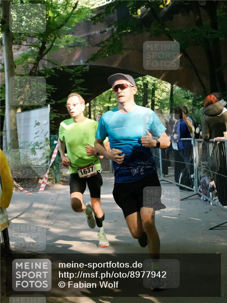 28.09.2025 - 33. Volkslauf durch das schöne Alstertal Fabian Wolf http://msf.ph/oto/8977942 28.09.2025 11:54:27 Laufen 1637 meine-sportfotos.de