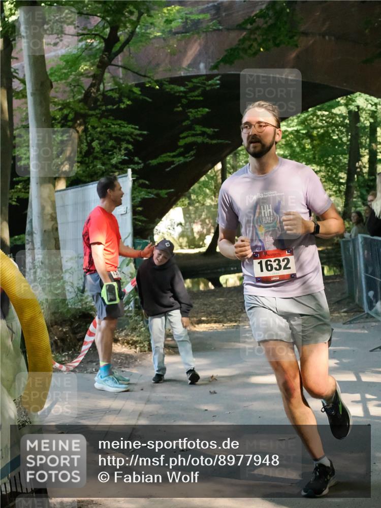 28.09.2025 - 33. Volkslauf durch das schöne Alstertal Fabian Wolf http://msf.ph/oto/8977948 28.09.2025 11:54:39 Laufen 1632 meine-sportfotos.de