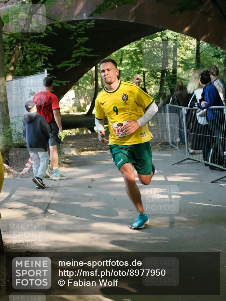 28.09.2025 - 33. Volkslauf durch das schöne Alstertal Fabian Wolf http://msf.ph/oto/8977950 28.09.2025 11:54:51 Laufen 9, 22 meine-sportfotos.de