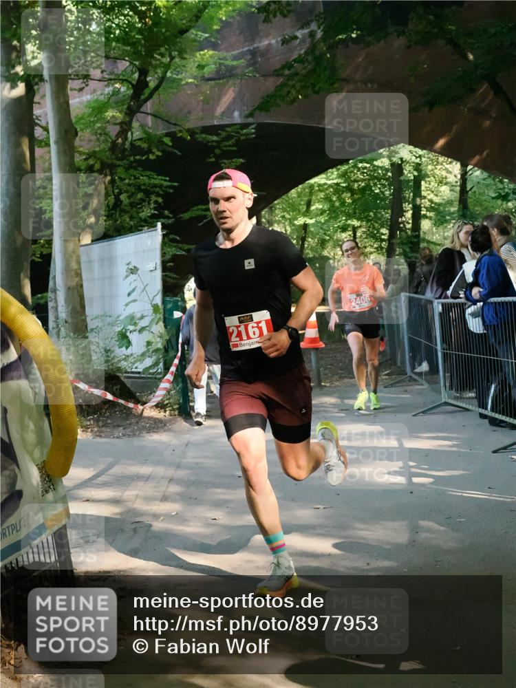 28.09.2025 - 33. Volkslauf durch das schöne Alstertal Fabian Wolf http://msf.ph/oto/8977953 28.09.2025 11:54:53 Laufen 2161, 2406 meine-sportfotos.de