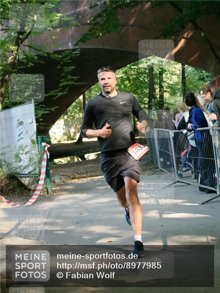 28.09.2025 - 33. Volkslauf durch das schöne Alstertal Fabian Wolf http://msf.ph/oto/8977985 28.09.2025 11:56:43 Laufen 1633 meine-sportfotos.de