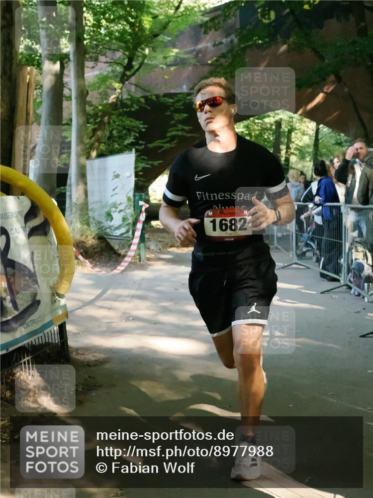 28.09.2025 - 33. Volkslauf durch das schöne Alstertal Fabian Wolf http://msf.ph/oto/8977988 28.09.2025 11:56:54 Laufen 283, 1682 meine-sportfotos.de