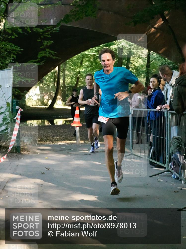 28.09.2025 - 33. Volkslauf durch das schöne Alstertal Fabian Wolf http://msf.ph/oto/8978013 28.09.2025 11:58:54 Laufen 1022 meine-sportfotos.de