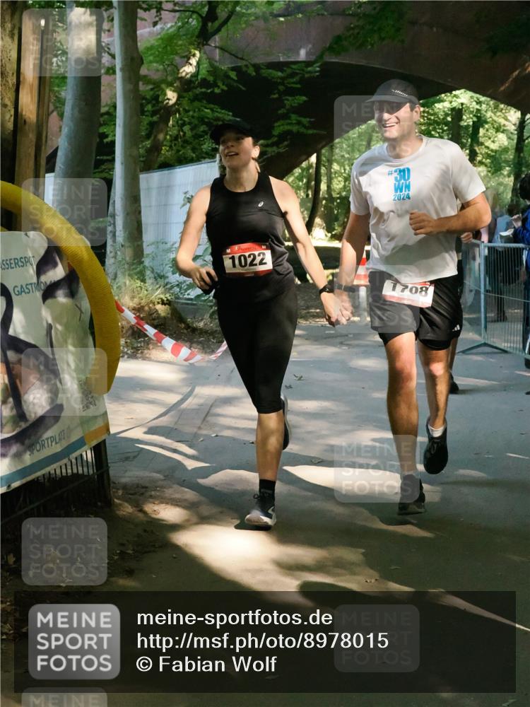 28.09.2025 - 33. Volkslauf durch das schöne Alstertal Fabian Wolf http://msf.ph/oto/8978015 28.09.2025 11:58:58 Laufen 1022, 30, 2024, 1708 meine-sportfotos.de
