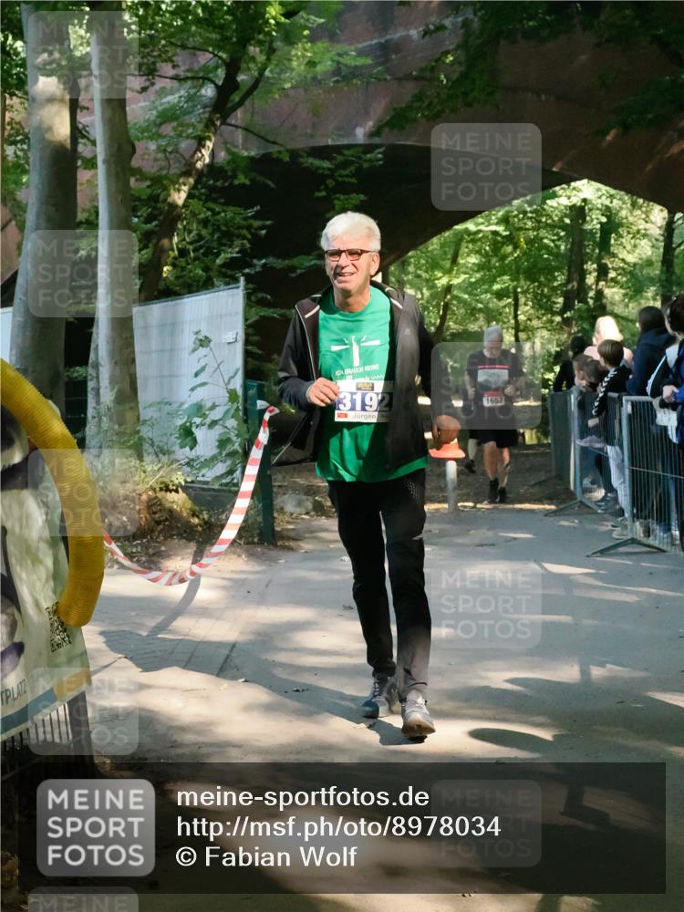 28.09.2025 - 33. Volkslauf durch das schöne Alstertal Fabian Wolf http://msf.ph/oto/8978034 28.09.2025 12:00:15 Laufen 3192, 1652 meine-sportfotos.de