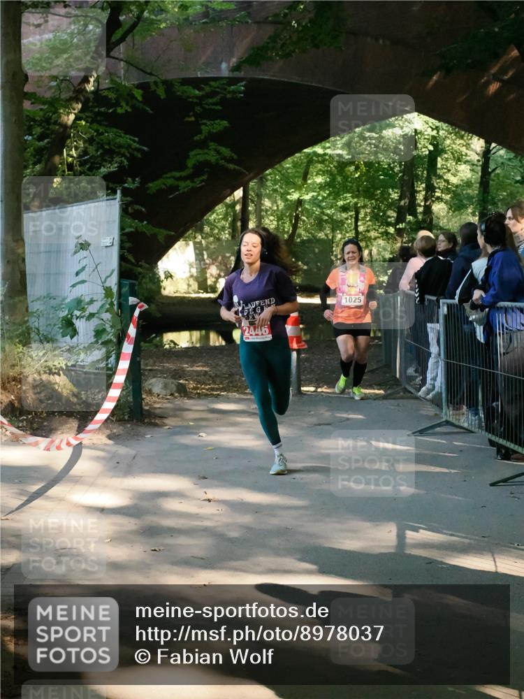 28.09.2025 - 33. Volkslauf durch das schöne Alstertal Fabian Wolf http://msf.ph/oto/8978037 28.09.2025 12:00:39 Laufen 2446, 1025 meine-sportfotos.de