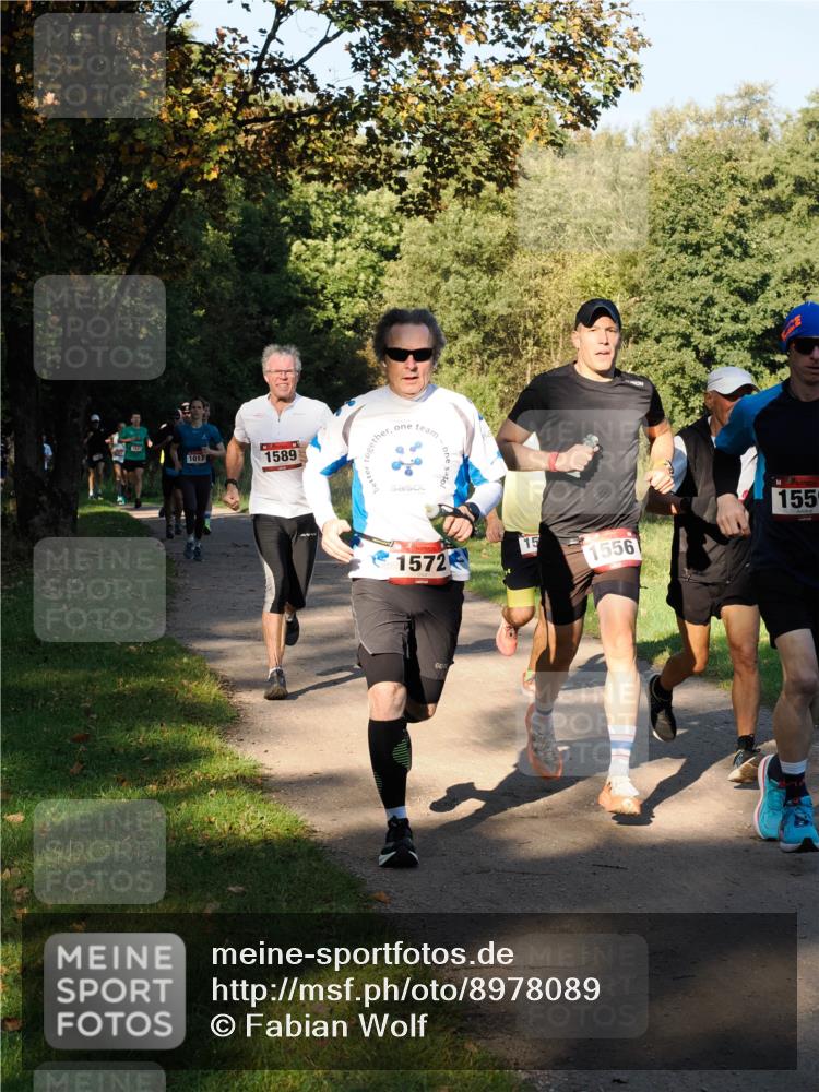 28.09.2025 - 33. Volkslauf durch das schöne Alstertal Fabian Wolf http://msf.ph/oto/8978089 28.09.2025 10:04:03 Laufen 1017, 1589, 1572, 15, 1556, 1555 meine-sportfotos.de