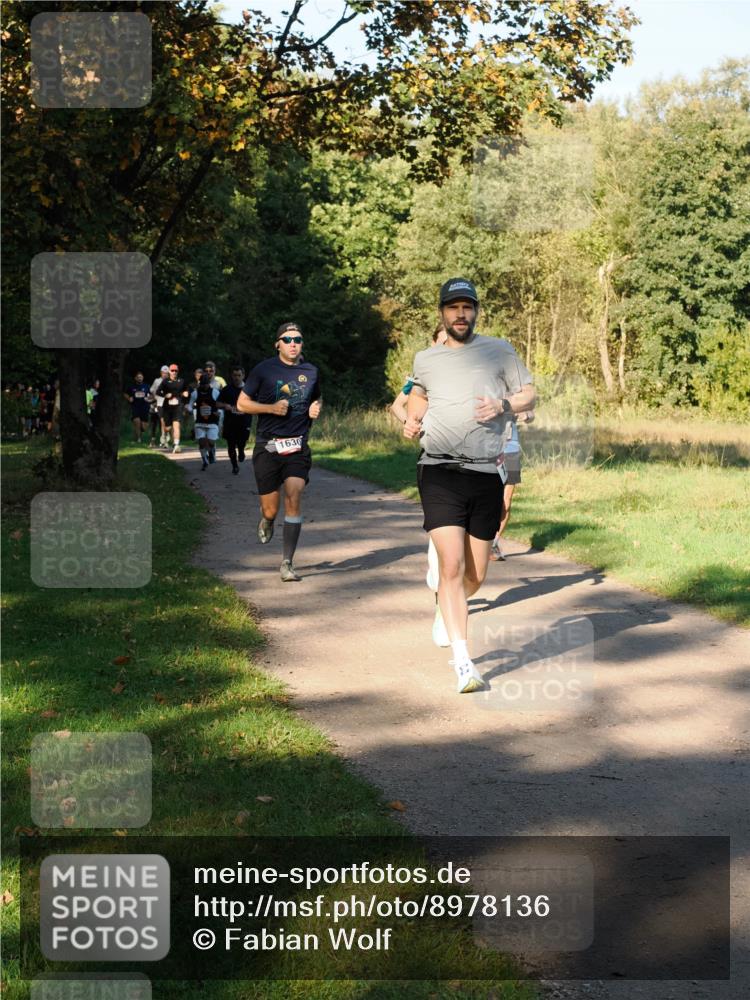 28.09.2025 - 33. Volkslauf durch das schöne Alstertal Fabian Wolf http://msf.ph/oto/8978136 28.09.2025 10:04:22 Laufen 1630 meine-sportfotos.de