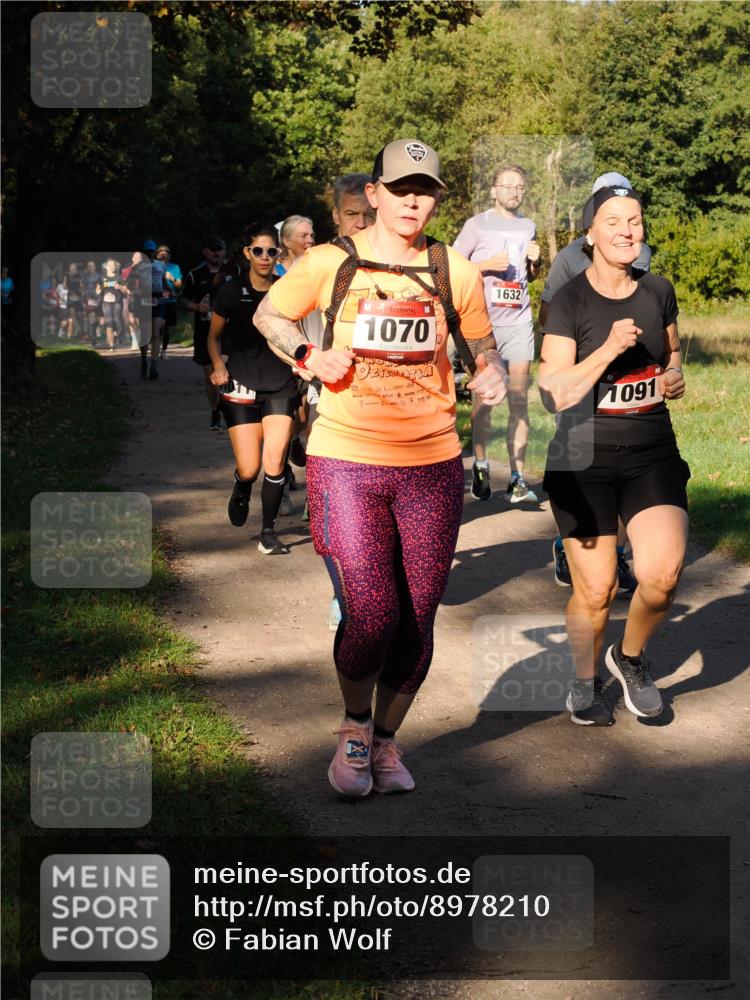 28.09.2025 - 33. Volkslauf durch das schöne Alstertal Fabian Wolf http://msf.ph/oto/8978210 28.09.2025 10:05:04 Laufen 1466, 1070, 1632, 1091 meine-sportfotos.de