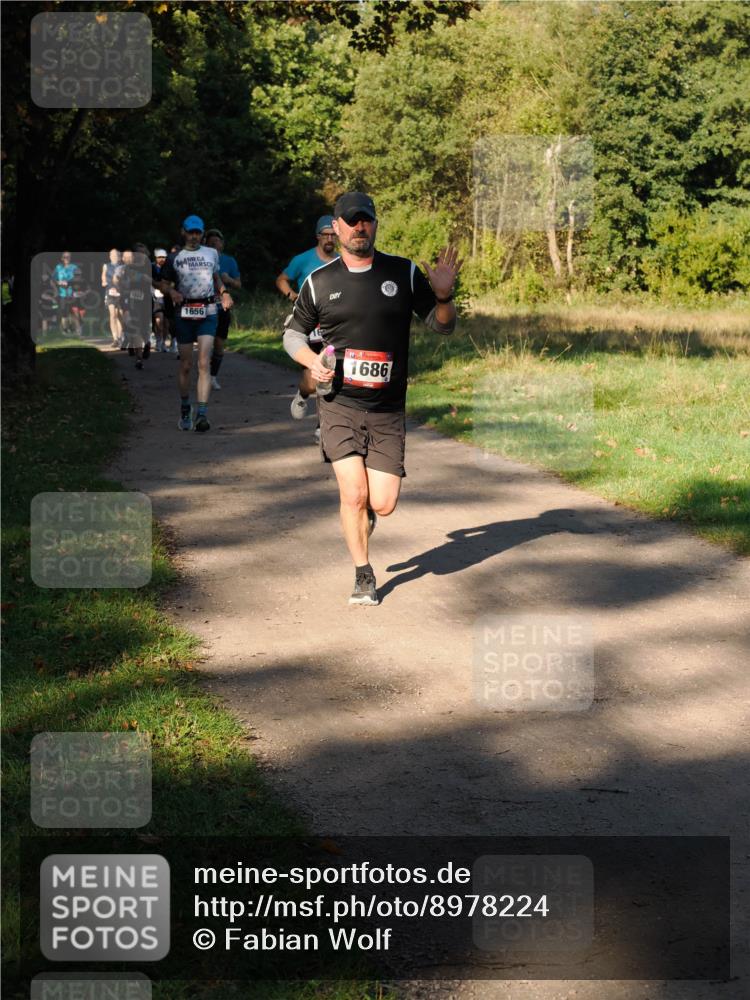 28.09.2025 - 33. Volkslauf durch das schöne Alstertal Fabian Wolf http://msf.ph/oto/8978224 28.09.2025 10:05:08 Laufen 1656, 1686 meine-sportfotos.de