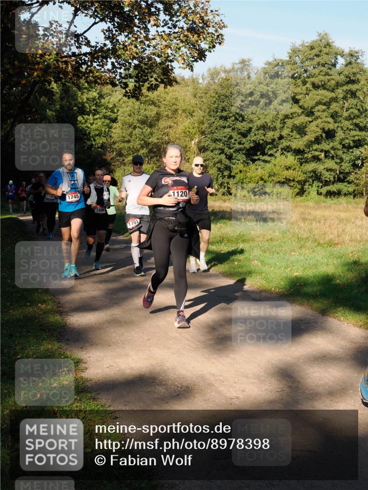 28.09.2025 - 33. Volkslauf durch das schöne Alstertal Fabian Wolf http://msf.ph/oto/8978398 28.09.2025 10:06:22 Laufen 1155, 1745, 1096, 10, 1701, 1120 meine-sportfotos.de