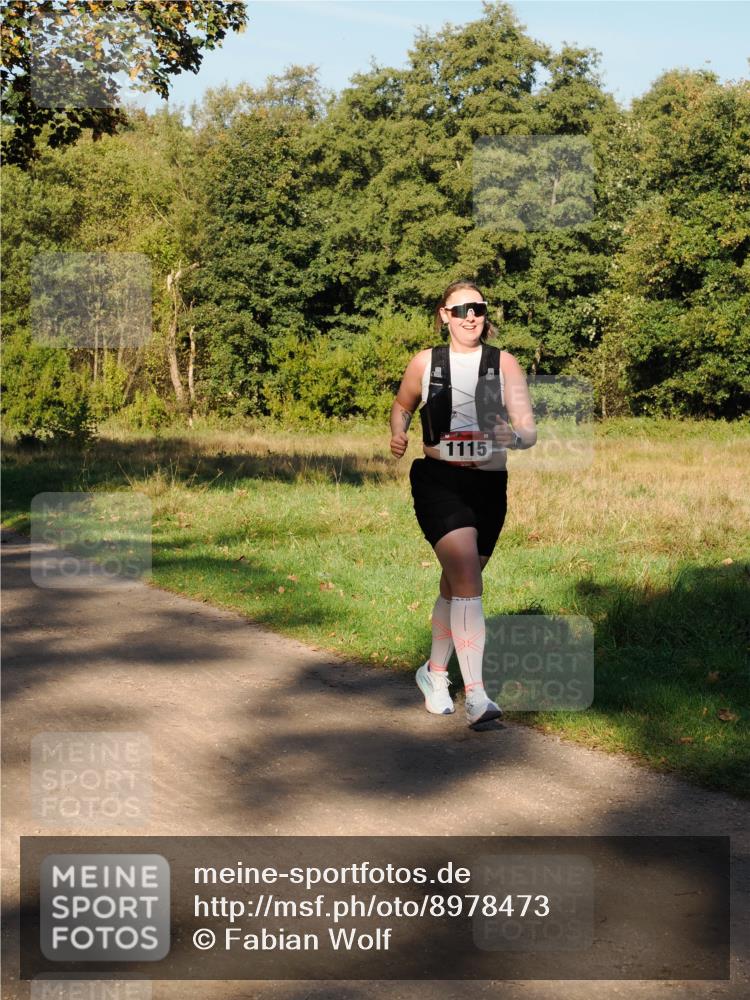 28.09.2025 - 33. Volkslauf durch das schöne Alstertal Fabian Wolf http://msf.ph/oto/8978473 28.09.2025 10:07:13 Laufen 1115 meine-sportfotos.de