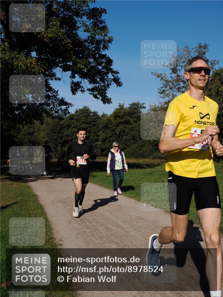 28.09.2025 - 33. Volkslauf durch das schöne Alstertal Fabian Wolf http://msf.ph/oto/8978524 28.09.2025 10:23:39 Laufen 264 meine-sportfotos.de