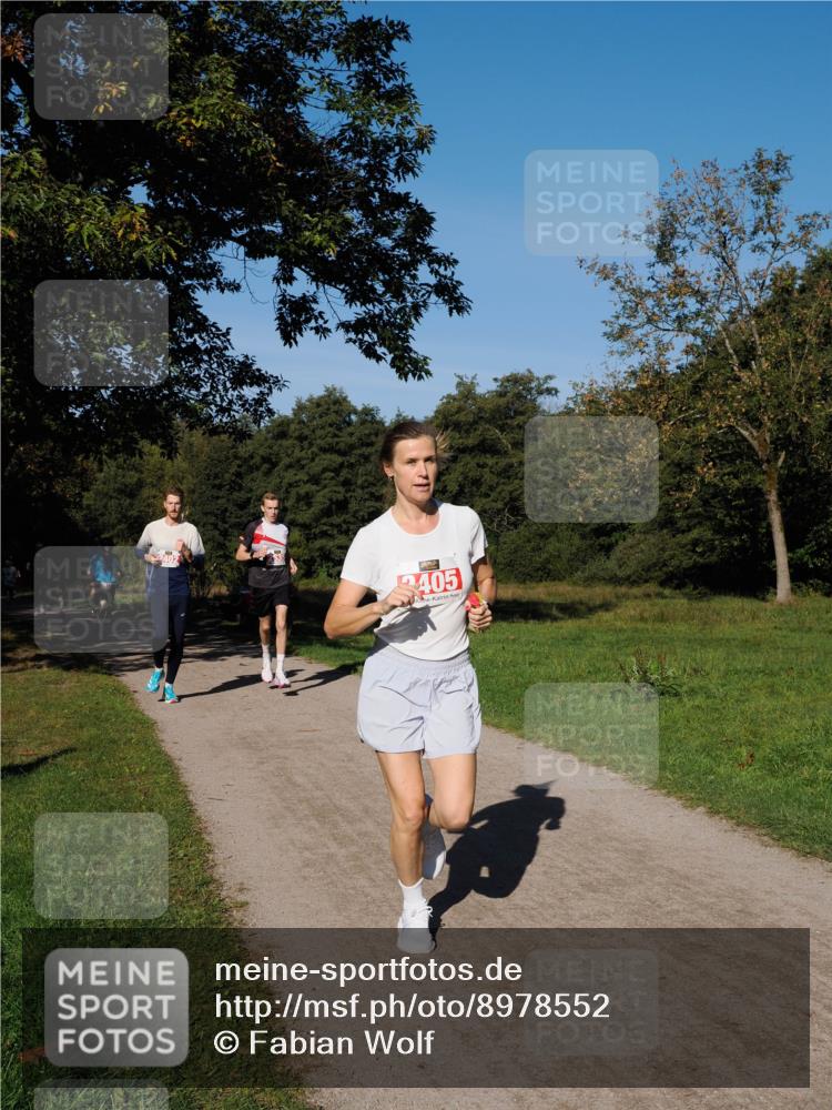 28.09.2025 - 33. Volkslauf durch das schöne Alstertal Fabian Wolf http://msf.ph/oto/8978552 28.09.2025 10:23:53 Laufen 2405 meine-sportfotos.de