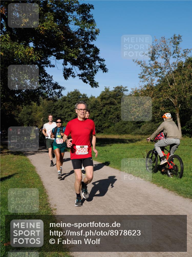 28.09.2025 - 33. Volkslauf durch das schöne Alstertal Fabian Wolf http://msf.ph/oto/8978623 28.09.2025 10:24:14 Laufen 2634, 2500 meine-sportfotos.de