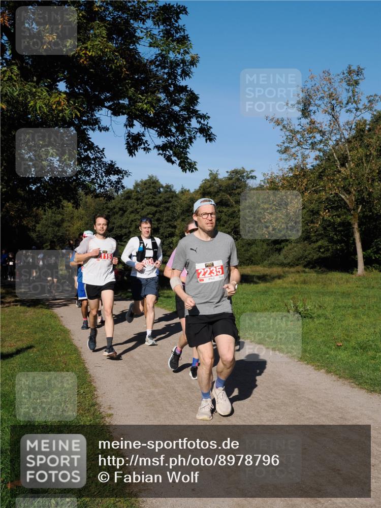 28.09.2025 - 33. Volkslauf durch das schöne Alstertal Fabian Wolf http://msf.ph/oto/8978796 28.09.2025 10:24:57 Laufen 2115, 2235 meine-sportfotos.de