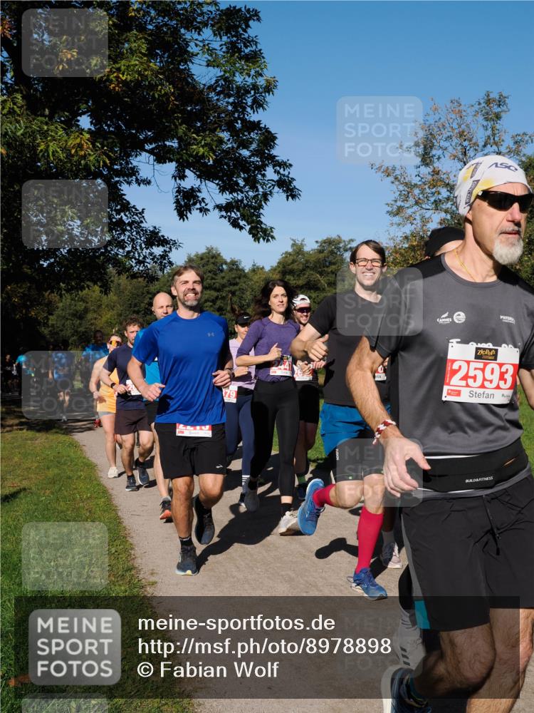 28.09.2025 - 33. Volkslauf durch das schöne Alstertal Fabian Wolf http://msf.ph/oto/8978898 28.09.2025 10:25:10 Laufen 2593 meine-sportfotos.de
