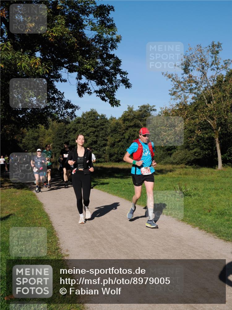 28.09.2025 - 33. Volkslauf durch das schöne Alstertal Fabian Wolf http://msf.ph/oto/8979005 28.09.2025 10:25:30 Laufen 2563 meine-sportfotos.de