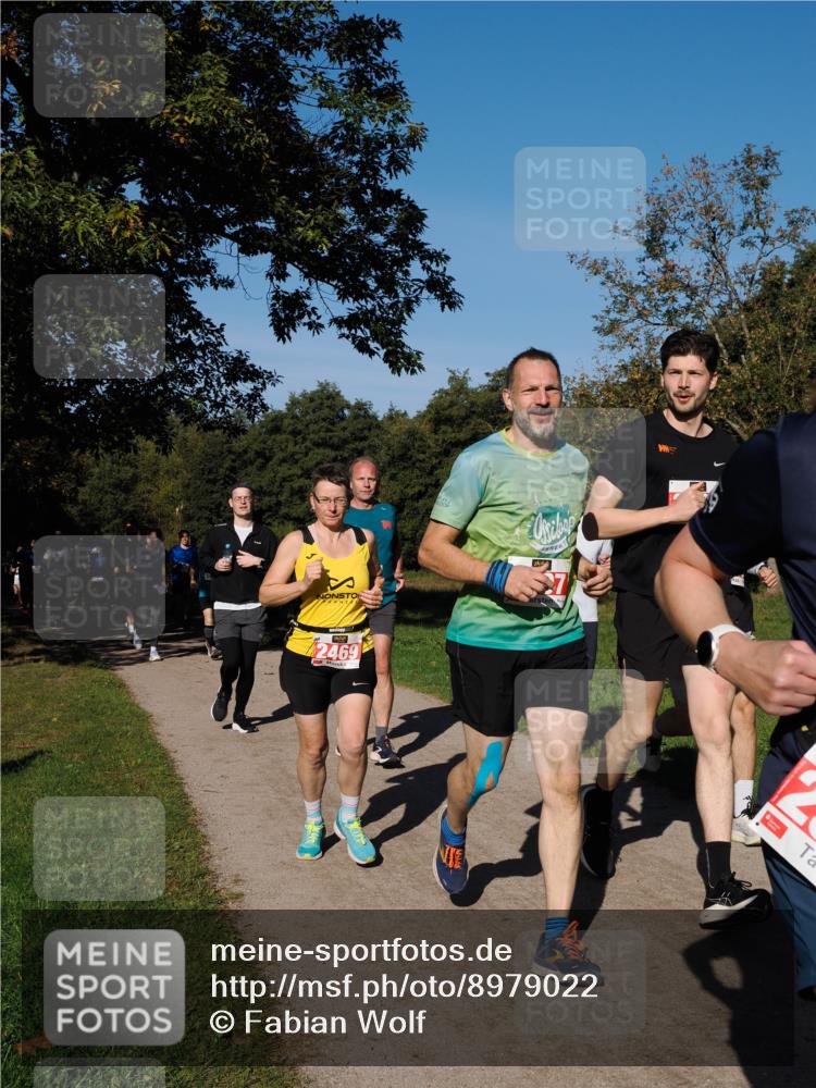 28.09.2025 - 33. Volkslauf durch das schöne Alstertal Fabian Wolf http://msf.ph/oto/8979022 28.09.2025 10:25:34 Laufen 2469 meine-sportfotos.de