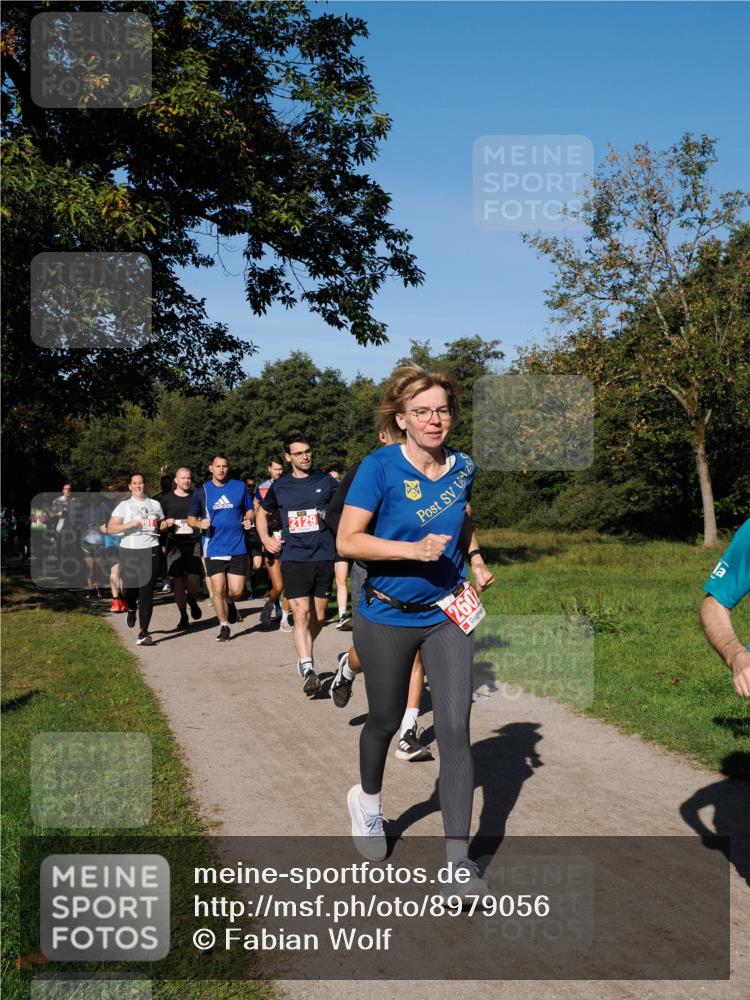 28.09.2025 - 33. Volkslauf durch das schöne Alstertal Fabian Wolf http://msf.ph/oto/8979056 28.09.2025 10:25:39 Laufen 2602 meine-sportfotos.de