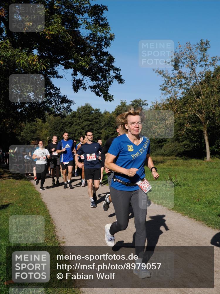28.09.2025 - 33. Volkslauf durch das schöne Alstertal Fabian Wolf http://msf.ph/oto/8979057 28.09.2025 10:25:40 Laufen 2129, 260 meine-sportfotos.de