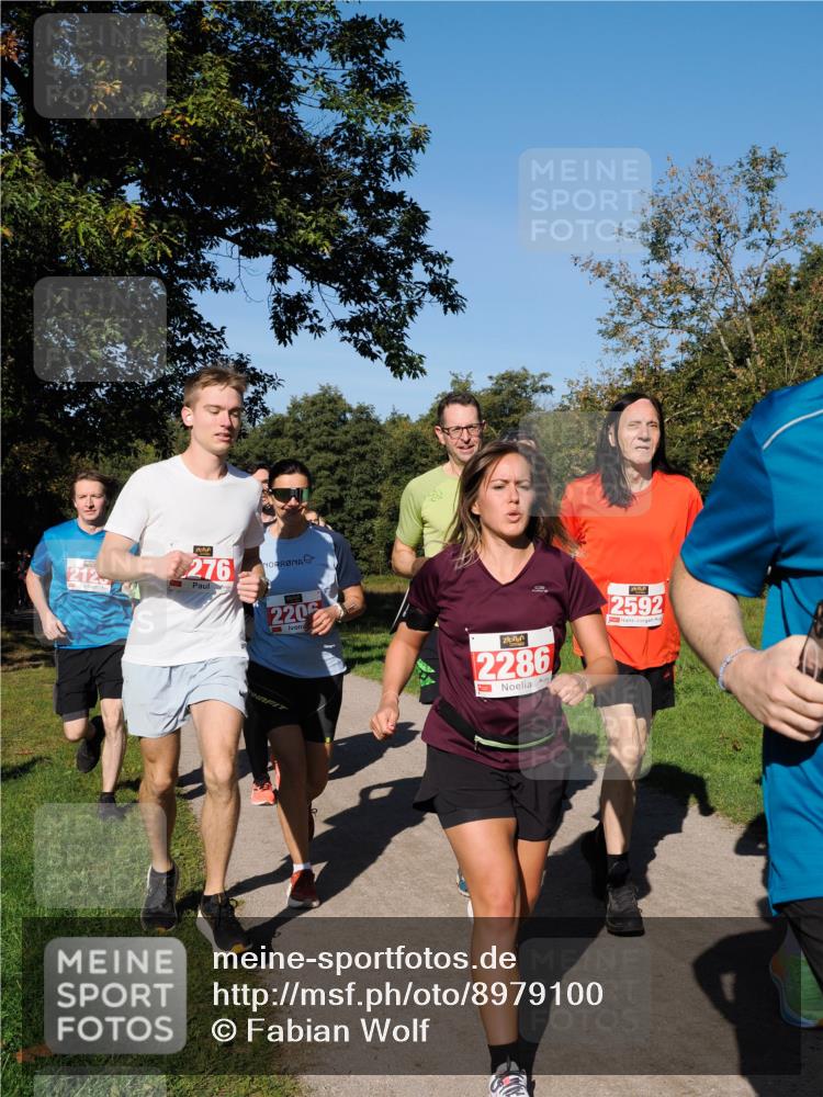 28.09.2025 - 33. Volkslauf durch das schöne Alstertal Fabian Wolf http://msf.ph/oto/8979100 28.09.2025 10:25:45 Laufen 2125, 276, 220, 2286, 2592 meine-sportfotos.de