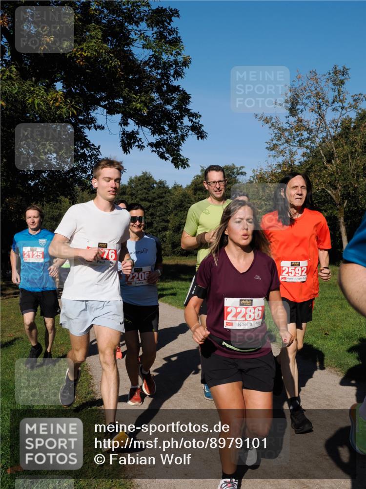 28.09.2025 - 33. Volkslauf durch das schöne Alstertal Fabian Wolf http://msf.ph/oto/8979101 28.09.2025 10:25:45 Laufen 2125, 76, 220, 2286, 2592 meine-sportfotos.de