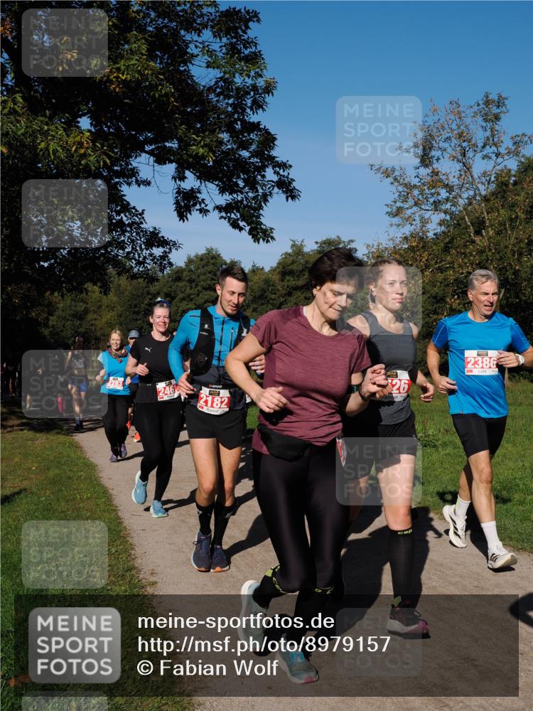 28.09.2025 - 33. Volkslauf durch das schöne Alstertal Fabian Wolf http://msf.ph/oto/8979157 28.09.2025 10:25:59 Laufen 2283, 246, 2182, 26, 2386 meine-sportfotos.de