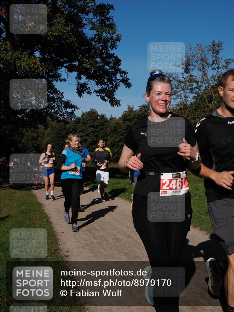 28.09.2025 - 33. Volkslauf durch das schöne Alstertal Fabian Wolf http://msf.ph/oto/8979170 28.09.2025 10:26:01 Laufen 280, 246, 6 meine-sportfotos.de
