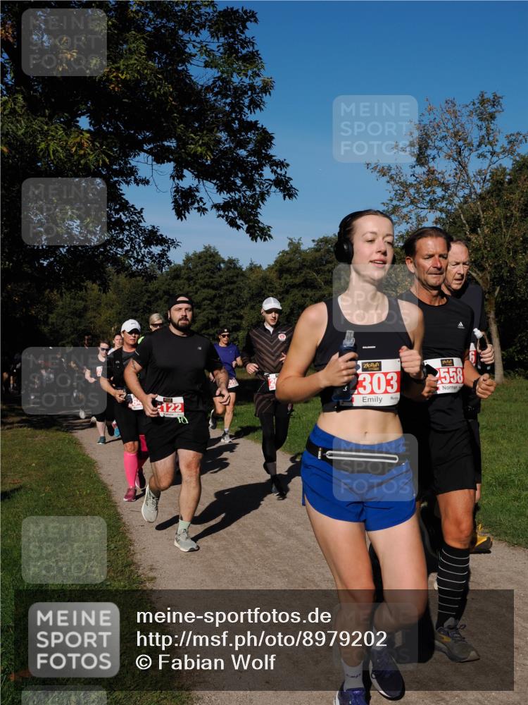28.09.2025 - 33. Volkslauf durch das schöne Alstertal Fabian Wolf http://msf.ph/oto/8979202 28.09.2025 10:26:04 Laufen 122, 303, 558 meine-sportfotos.de
