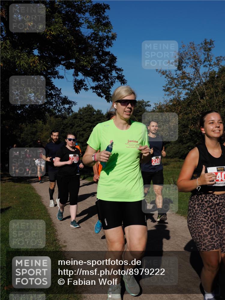 28.09.2025 - 33. Volkslauf durch das schöne Alstertal Fabian Wolf http://msf.ph/oto/8979222 28.09.2025 10:26:07 Laufen 2301, 2025, 2340, 7, 40 meine-sportfotos.de