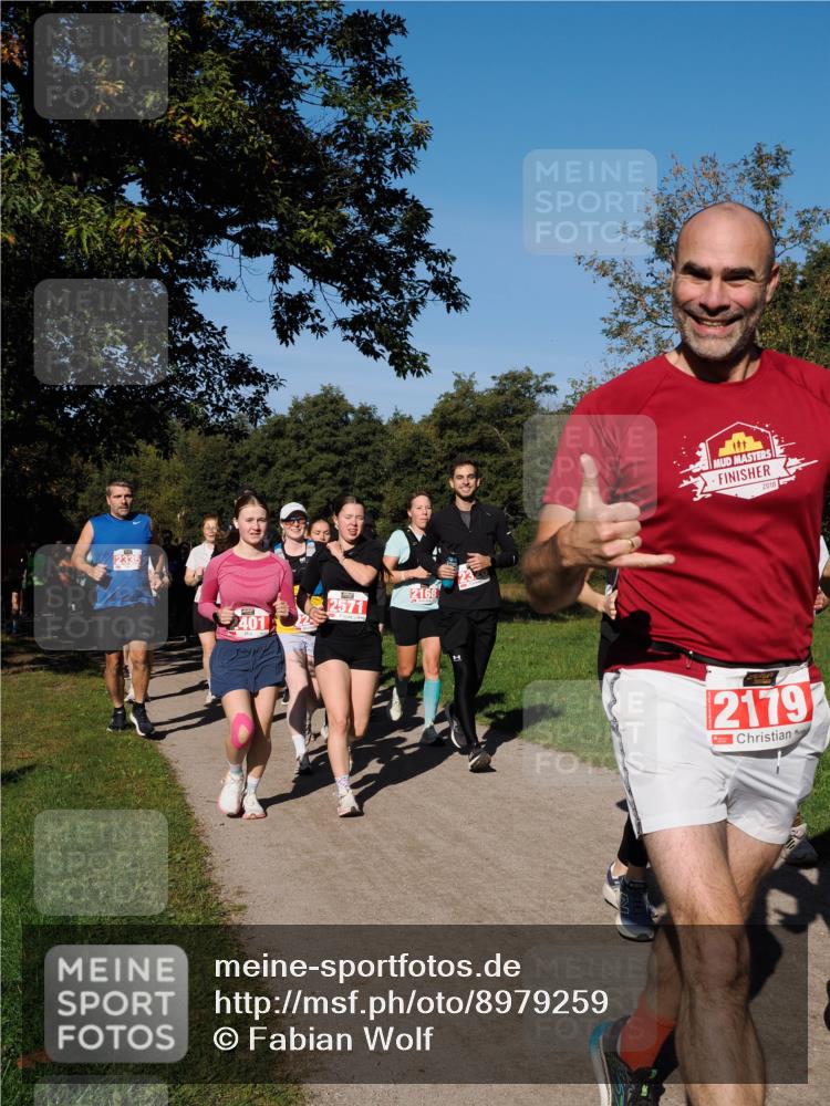 28.09.2025 - 33. Volkslauf durch das schöne Alstertal Fabian Wolf http://msf.ph/oto/8979259 28.09.2025 10:26:13 Laufen 2335, 2401, 2571, 2168, 2018, 2179 meine-sportfotos.de
