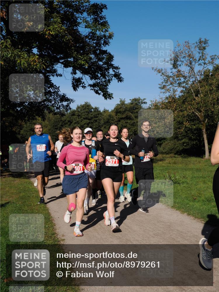 28.09.2025 - 33. Volkslauf durch das schöne Alstertal Fabian Wolf http://msf.ph/oto/8979261 28.09.2025 10:26:13 Laufen 401, 2571 meine-sportfotos.de