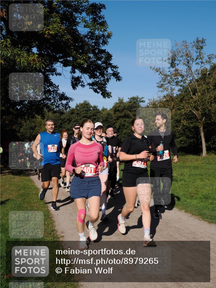 28.09.2025 - 33. Volkslauf durch das schöne Alstertal Fabian Wolf http://msf.ph/oto/8979265 28.09.2025 10:26:14 Laufen 2335, 401 meine-sportfotos.de