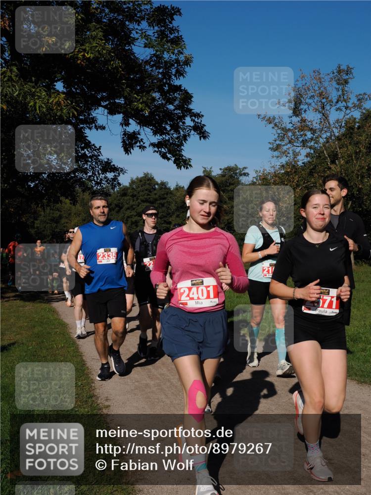 28.09.2025 - 33. Volkslauf durch das schöne Alstertal Fabian Wolf http://msf.ph/oto/8979267 28.09.2025 10:26:14 Laufen 2335, 2401, 21, 571 meine-sportfotos.de