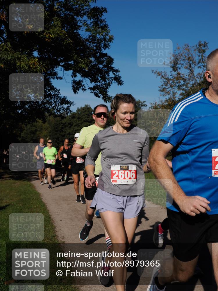 28.09.2025 - 33. Volkslauf durch das schöne Alstertal Fabian Wolf http://msf.ph/oto/8979365 28.09.2025 10:26:30 Laufen 2606 meine-sportfotos.de