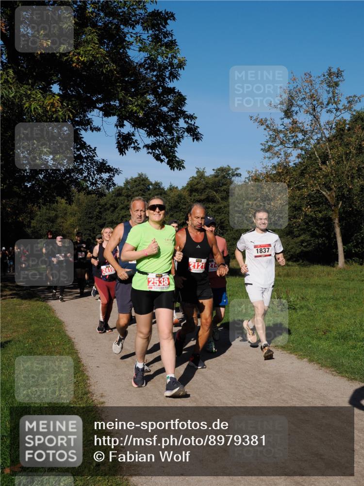 28.09.2025 - 33. Volkslauf durch das schöne Alstertal Fabian Wolf http://msf.ph/oto/8979381 28.09.2025 10:26:33 Laufen 2123, 2410, 2538, 2121, 274, 1837 meine-sportfotos.de