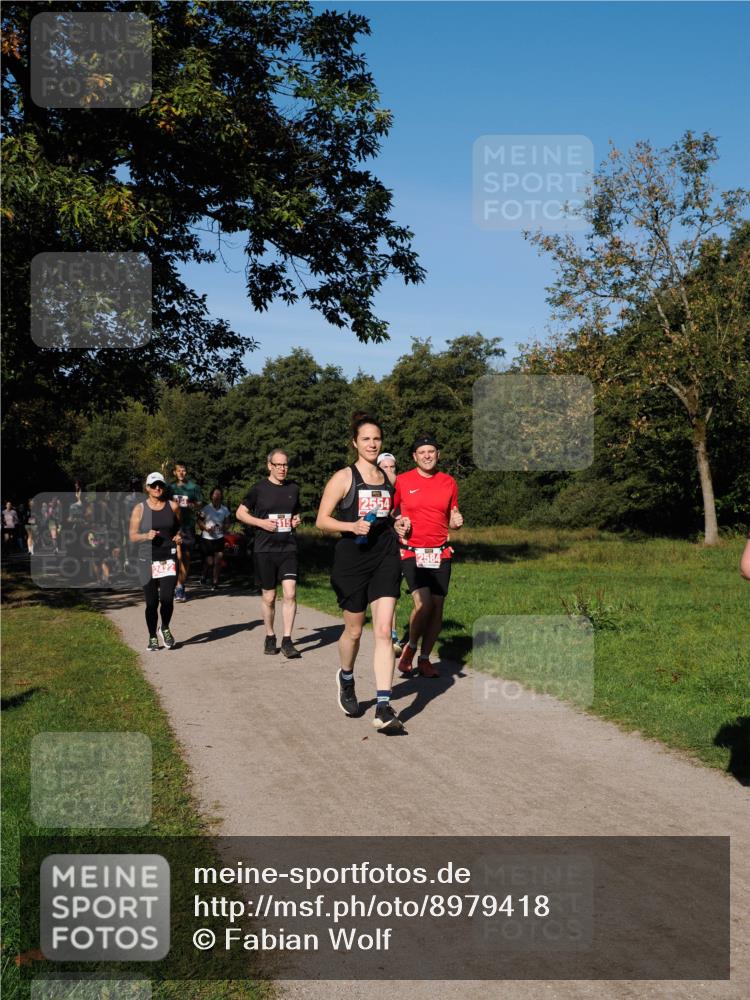 28.09.2025 - 33. Volkslauf durch das schöne Alstertal Fabian Wolf http://msf.ph/oto/8979418 28.09.2025 10:26:44 Laufen 2584 meine-sportfotos.de