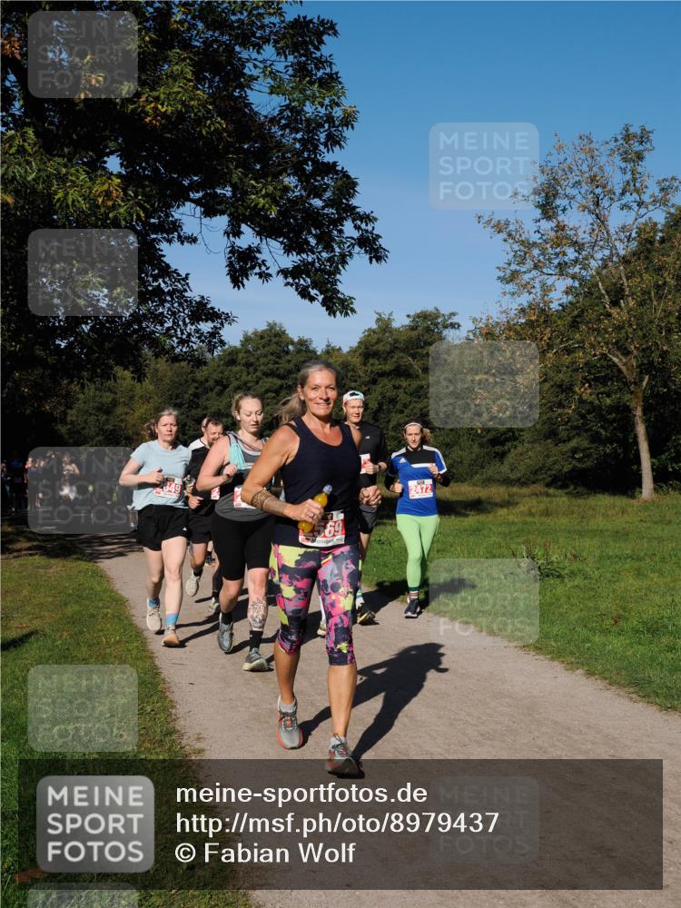 28.09.2025 - 33. Volkslauf durch das schöne Alstertal Fabian Wolf http://msf.ph/oto/8979437 28.09.2025 10:26:50 Laufen 2472 meine-sportfotos.de