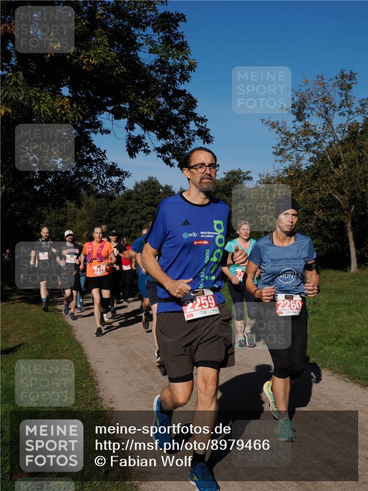28.09.2025 - 33. Volkslauf durch das schöne Alstertal Fabian Wolf http://msf.ph/oto/8979466 28.09.2025 10:27:02 Laufen 2076, 10, 2259, 2260 meine-sportfotos.de