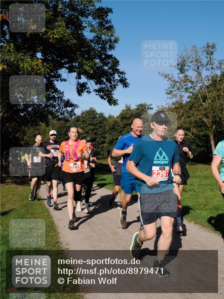 28.09.2025 - 33. Volkslauf durch das schöne Alstertal Fabian Wolf http://msf.ph/oto/8979471 28.09.2025 10:27:03 Laufen 2076, 599, 2278, 2397 meine-sportfotos.de